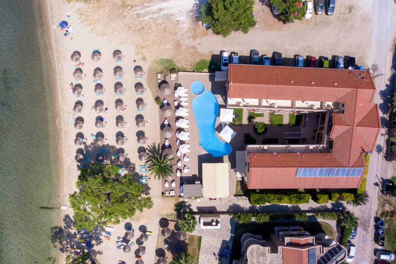 Mediterranean Beach Hotel Skala Rachoni  Exterior photo